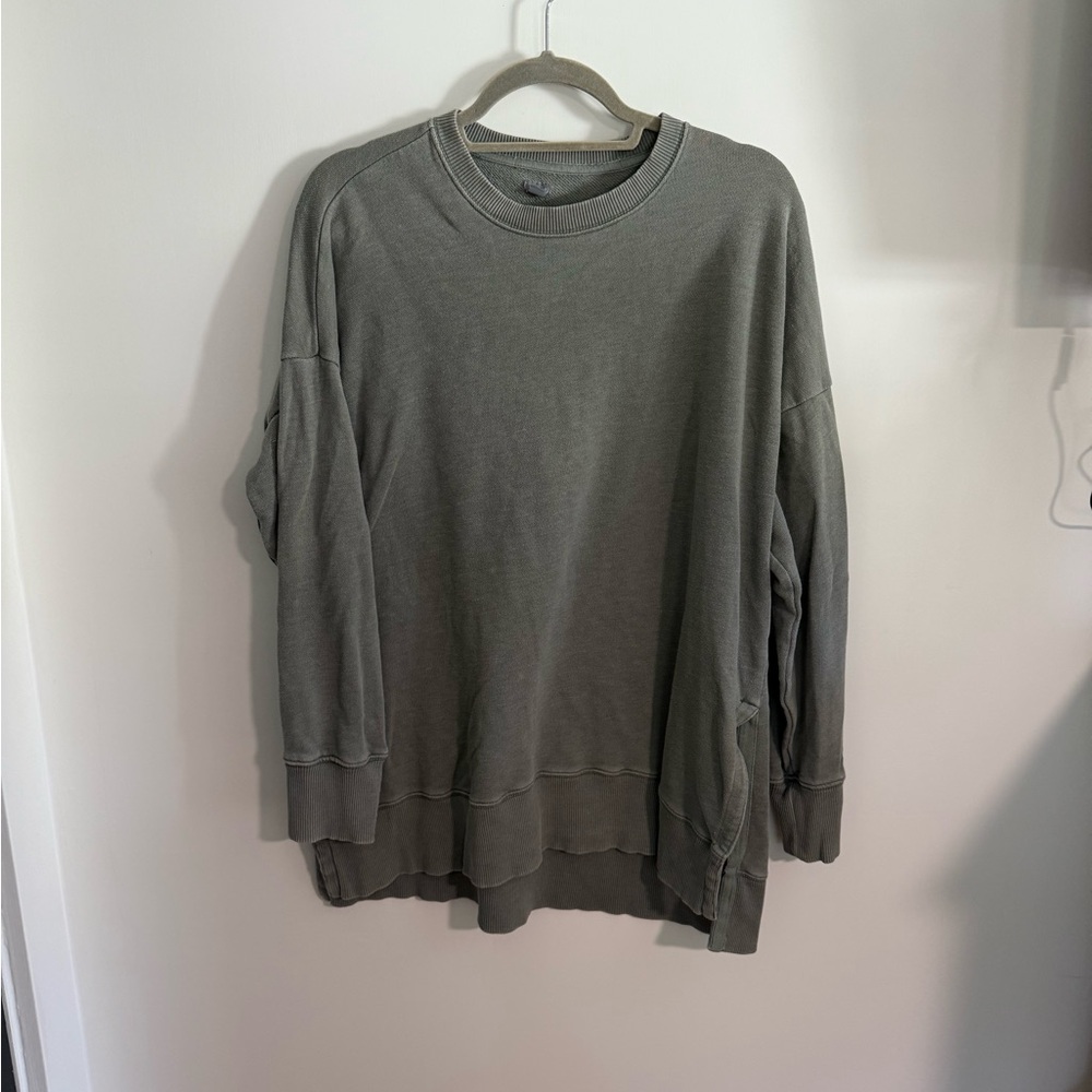 Aerie Men's Charcoal Crewneck Sweater